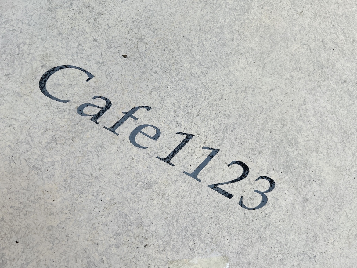 Cafe 1123
